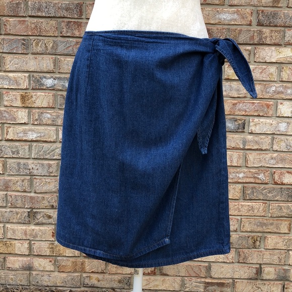 Woolrich Dresses & Skirts - Woolrich denim wrap skirt, Sz XL, VGUC